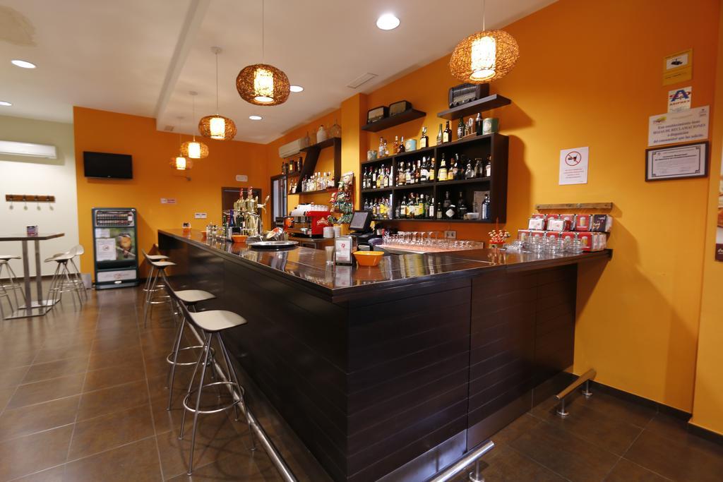 Hotel Rural Arroyo La Plata By Bossh Hotels เฮเรส เด ลอส คาบาลเญรอส ภายนอก รูปภาพ